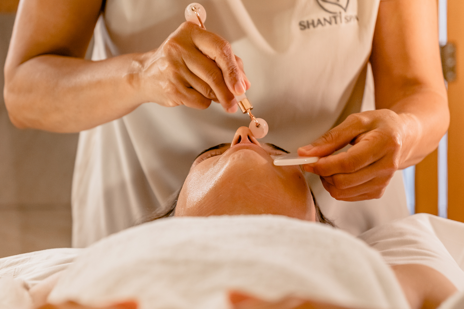 tratamientos-faciales-radiantes-shantispasitges-3